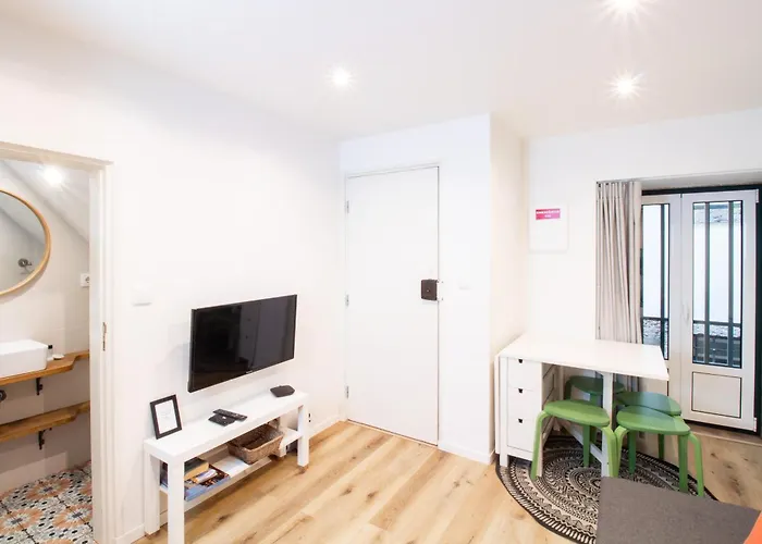 아파트 Madalena Ground Floor - Comfortable In Baixa 리스본